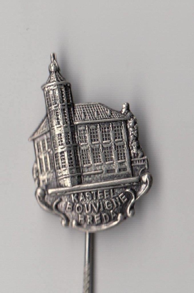 Breda Kasteel Bouvigne speldje, Verzamelen, Speldjes, Pins en Buttons, Gebruikt, Niet vindbaar, Niet vindbaar, Speldje of Pin