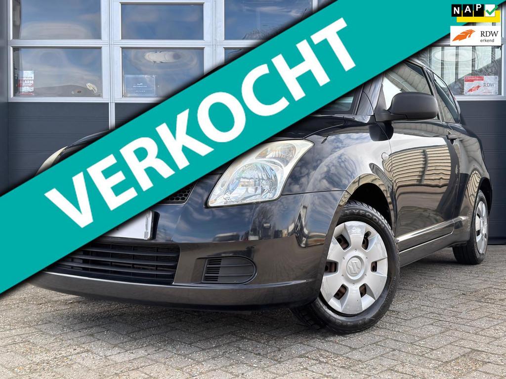 Suzuki Swift 1.3 GA / Nieuwe APK / Airco / NL-auto, Stof, Gebruikt, 400 kg, Origineel Nederlands