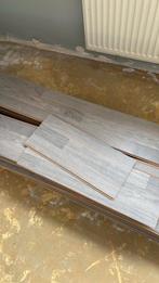 Laminaat grijs eiken, Ophalen, 50 tot 150 cm, Zo goed als nieuw, 10 m² of meer