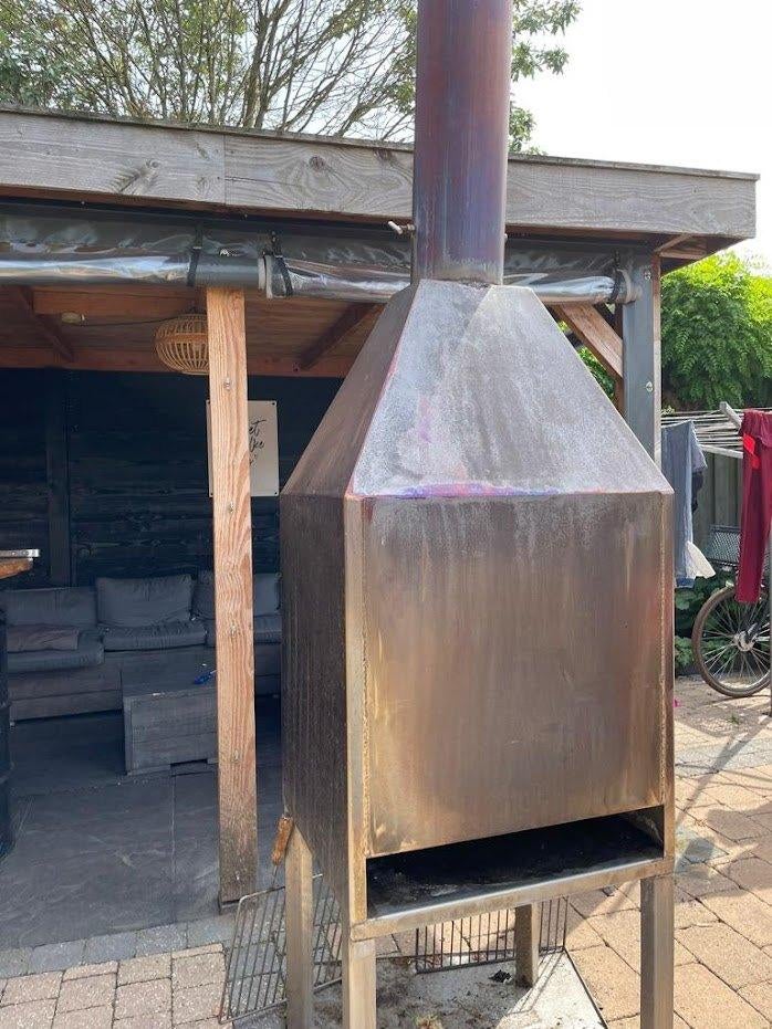 rvs buitenhaard/bbq, Tuin en Terras, Ophalen, Zo goed als nieuw