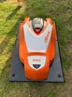 STIHL robotmaaier type RMI 422, Ophalen, Stihl, Zo goed als nieuw, Minder dan 20 cm