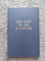 Bij Ons In De Familie - Genealogische Bloemlezing, Boeken, Ophalen of Verzenden