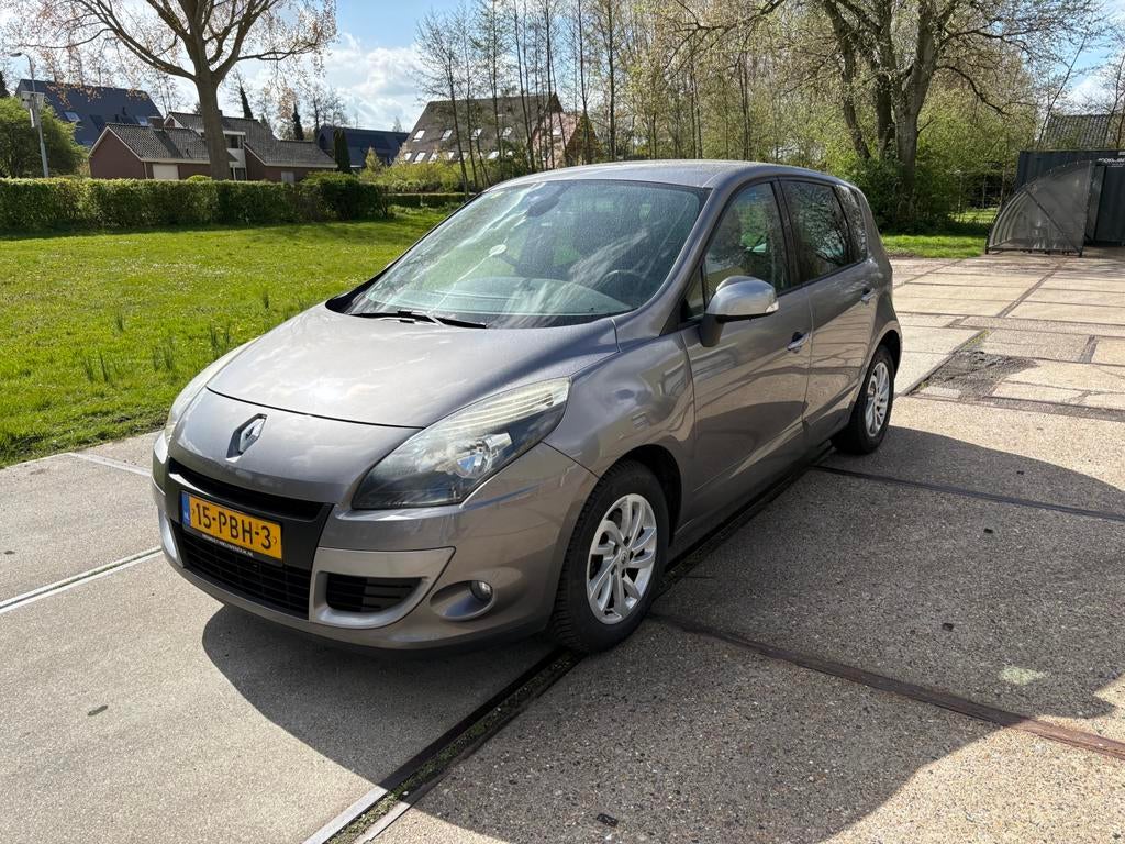 Renault Scénic 1.4 TCE 96KW 2011 Grijs, Auto's, Voorwielaandrijving, 1295 kg, 4 cilinders, 75 €/maand