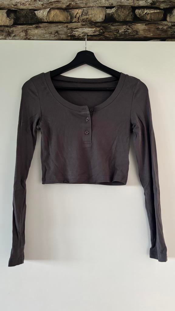 Nieuw grijs geribbelde top shirt lange mouwen maat xs, Kleding | Dames, Tops, Nieuw, Ophalen of Verzenden, Lange mouw, Maat 34 (XS) of kleiner