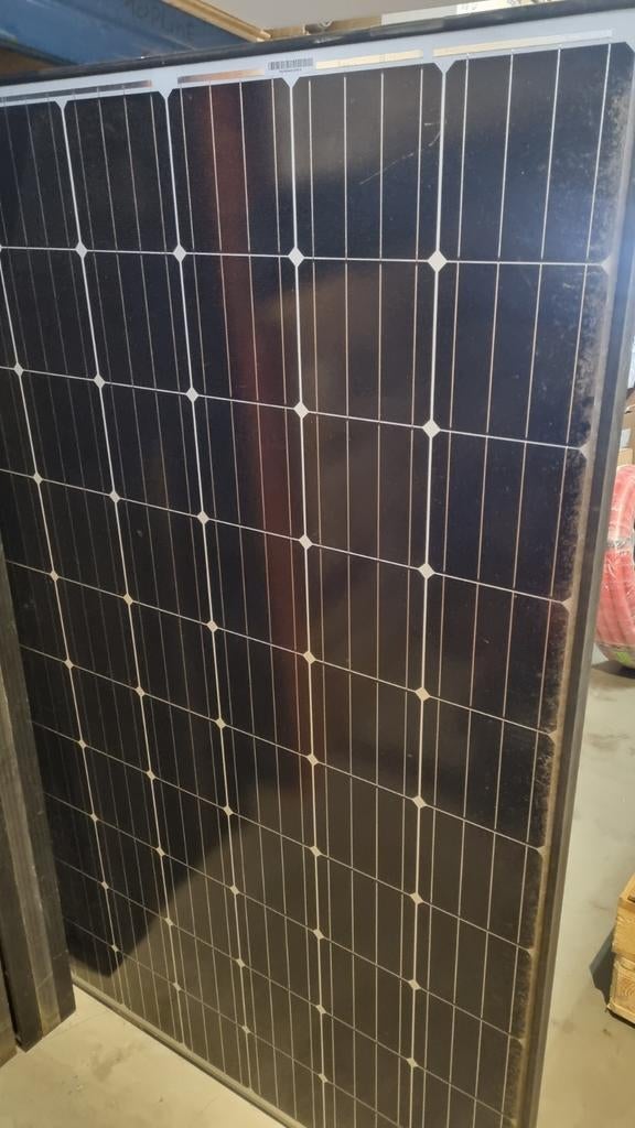 9 phono solar zonnepanelen ophalen in voorhout, Ophalen, Zo goed als nieuw