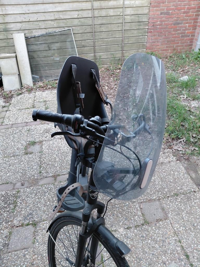 Urban Iki voorzitje voor kinderfiets, Ophalen, Urban Iki, Gebruikt, Voetsteuntjes