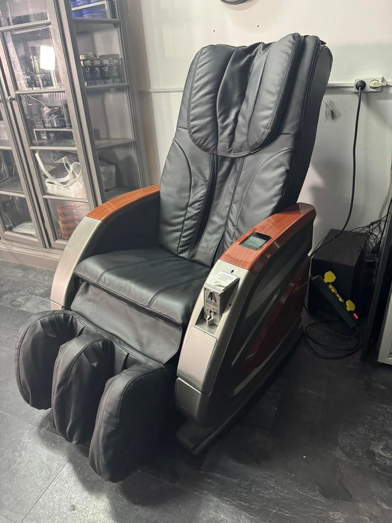 Massagestoel, Ophalen, Gebruikt, 50 tot 75 cm, Leer