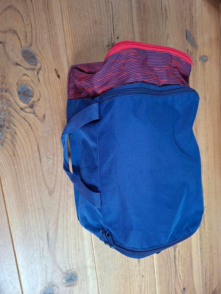 Decathlon Voetbaltas Klein Model, Sport en Fitness, Voetbal, Maat XS of kleiner, Ophalen of Verzenden, Zo goed als nieuw, Overige typen
