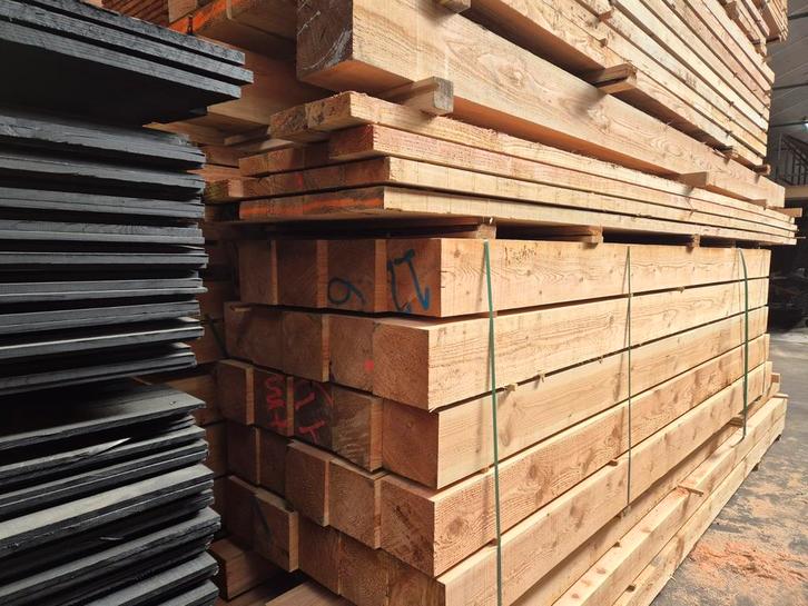 Te koop douglas balken 20x20cm €20 per mtr, Tuin en Terras, Palen, Balken en Planken, Balken, 250 cm of meer, Ophalen of Verzenden