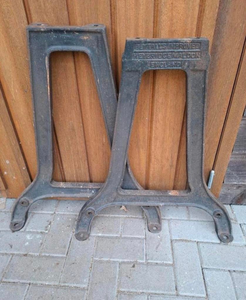 Gietijzeren tafelonderstel, 2 stuks, Ophalen, Tafelpoot, Gebruikt, 50 tot 100 cm