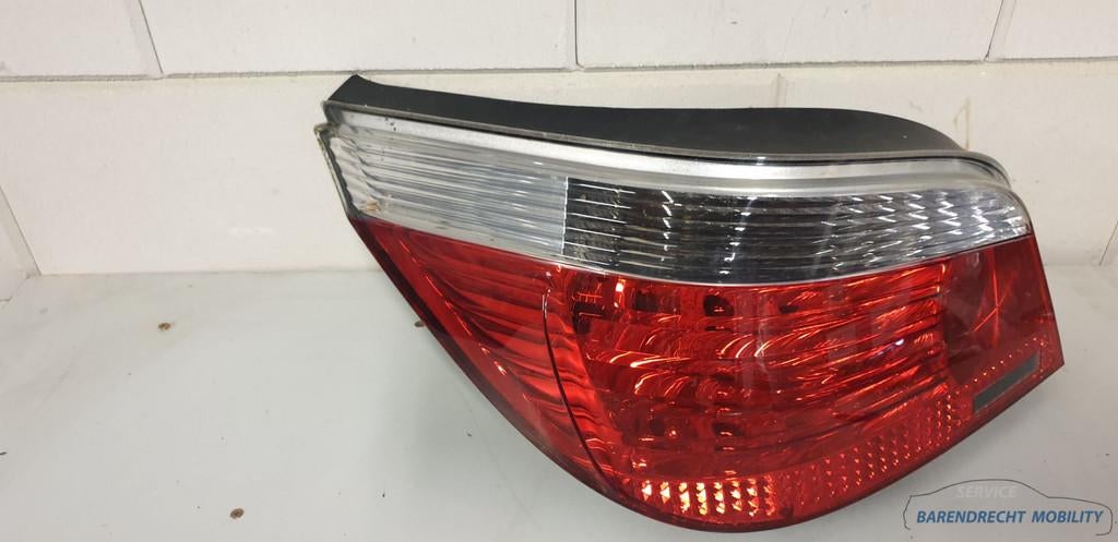 Achterlicht BMW 5 serie E60 pre facelift 7165737 links bestu, Petuelring 130
80788  Munich, DE, Gebruikt, Info@bmw.de, Ophalen of Verzenden