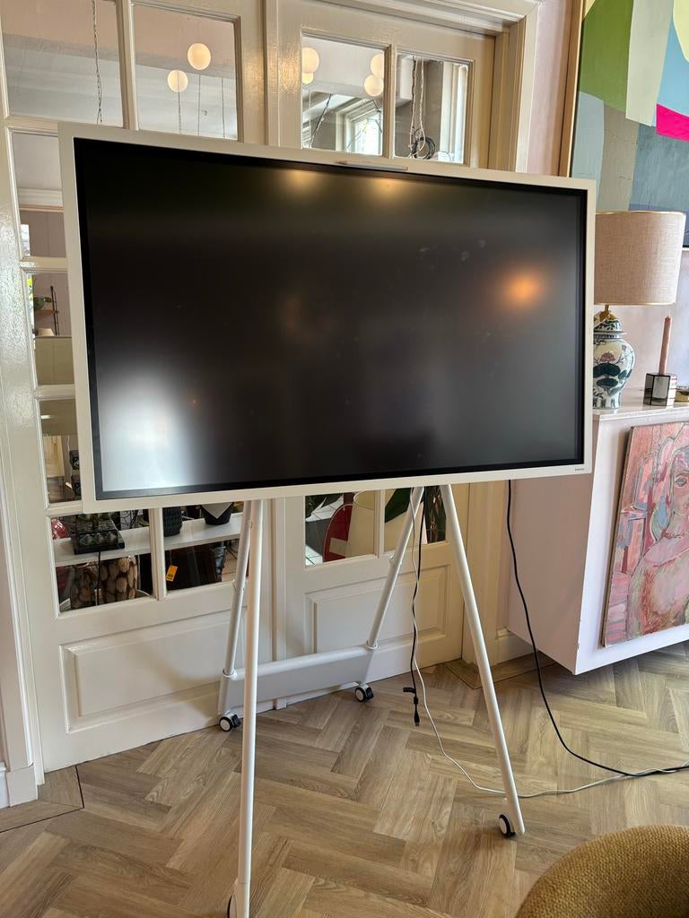 Samsung Flip 55 inch met verrijdbaar standaard - digibord, Ophalen, LED, 50 Hz, Zo goed als nieuw