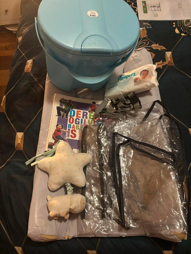 Babyartikelen: gratis af te halen, Kinderen en Baby's, Overige Kinderen en Baby's, Gebruikt, Ophalen