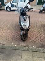 Nog in een frise staat kymco vp 50 uit 2018, Fietsen en Brommers, Scooters | Kymco, Ophalen of Verzenden, Zo goed als nieuw, Benzine