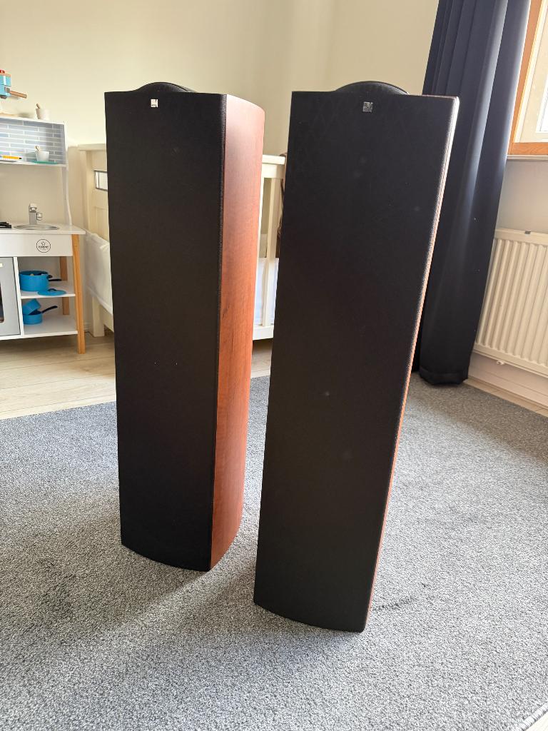 KEF IQ7 luidsprekers, Gebruikt, 120 watt of meer, Front, Rear of Stereo speakers, Ophalen