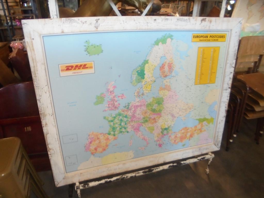 Unieke DHL Postcode Wereldkaart In fraaie oude houten lijst, Antiek en Kunst, Antiek | Schoolplaten, Ophalen of Verzenden, Geschiedenis
