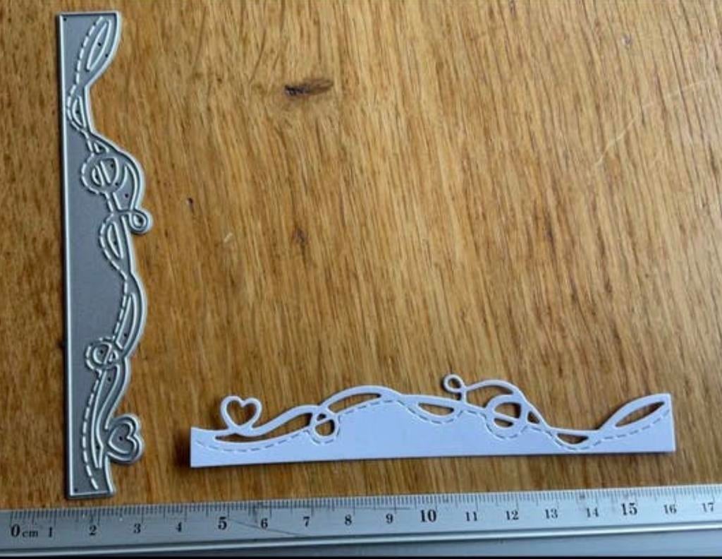 Snijmal rand met hartje 1077, Ophalen of Verzenden, Zo goed als nieuw, Pons of Mal