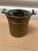 Hand gesmede antiek koperen emmer met handgrepen, Antiek en Kunst, Ophalen of Verzenden
