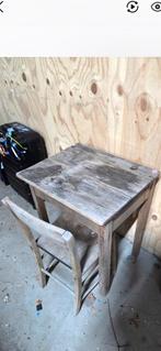 Bureau met stoel, Ophalen, Gebruikt, Bureau