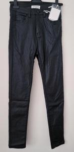 Zwarte dames leatherlook broek maat M (NIEUW) a, Maat 38/40 (M), Queen of Hearts Paris, Zwart, Nieuw