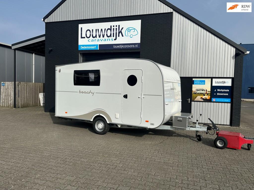 HOBBY Beachy 450 ’23 (4 pers. 822 kg), Rondzit, Hobby, Bedrijf, Kelvinstraat 23
7701BZ  Dedemsvaart, NL