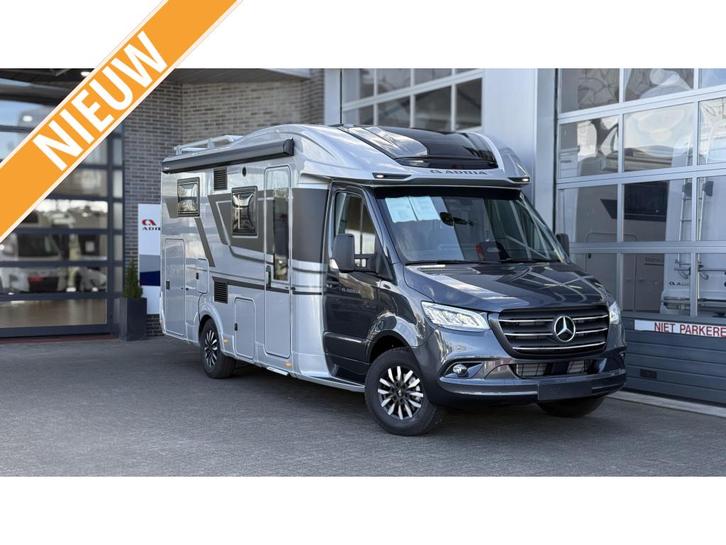 Adria Coral Supreme 650 SL, Caravans en Kamperen, Campers, tot en met 2, Adria, Mercedes, Diesel, Automaat, 7 tot 8 meter