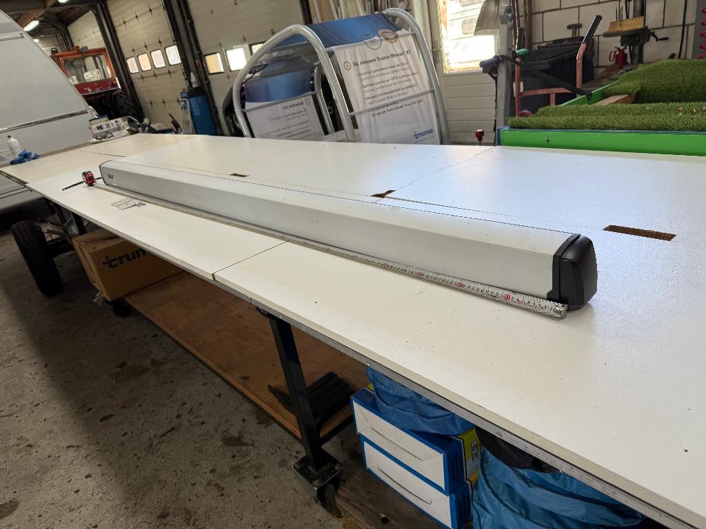 THULE 3200 250 breed, Ophalen, Gebruikt, PVC