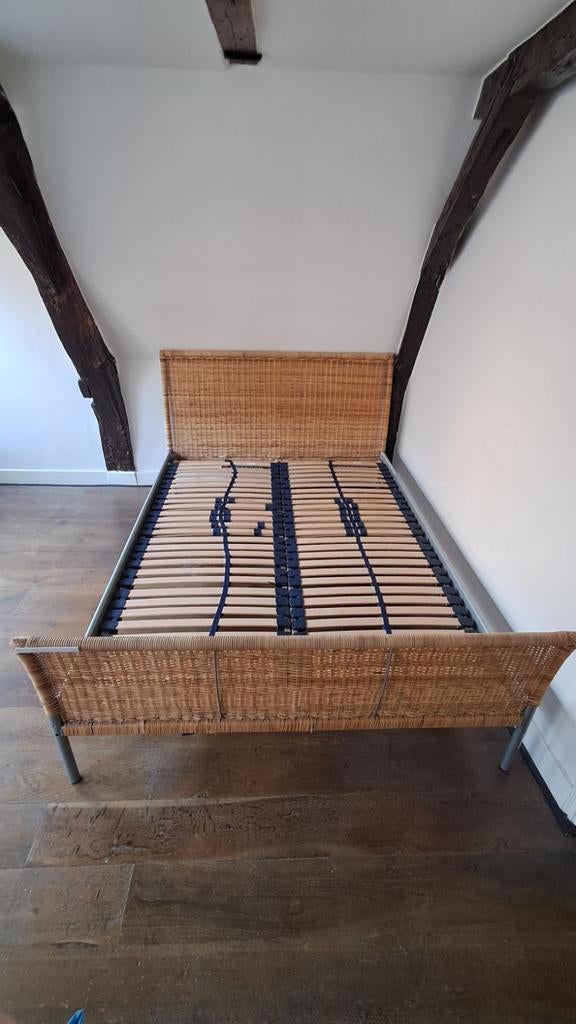 Bed 140 x 200 met lattenbodem, Huis en Inrichting, Slaapkamer | Bedden, Ophalen, Gebruikt, Beige, Tweepersoons