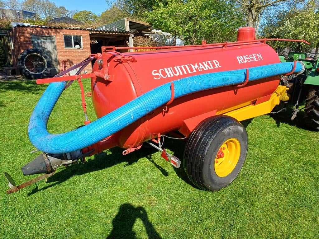 Nette Schuitemaker tank 2000L met goed werkende pomp, Zakelijke goederen, Agrarisch | Werktuigen, Ophalen of Verzenden, Gewasbescherming en Bemesting