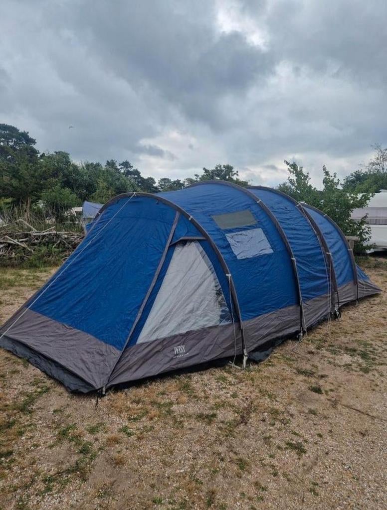 Perry sport mc farnham gezinstent, Caravans en Kamperen, Ophalen of Verzenden
