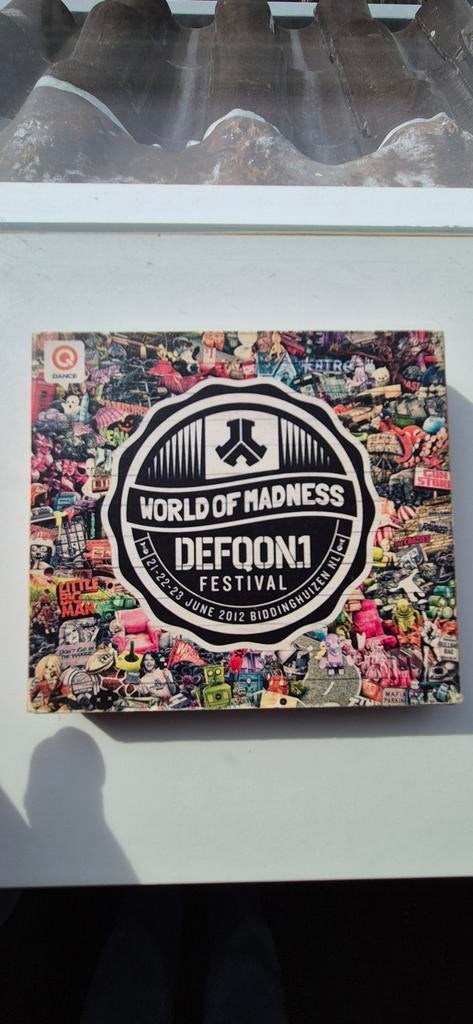 Defqon.1 world of madness, Cd's en Dvd's, Ophalen of Verzenden, Zo goed als nieuw, Pop