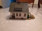 Huisje, Hobby en Vrije tijd, Modeltreinen | H0, Ophalen of Verzenden, Gelijkstroom of Wisselstroom, Brug, Tunnel of Gebouw, Overige merken