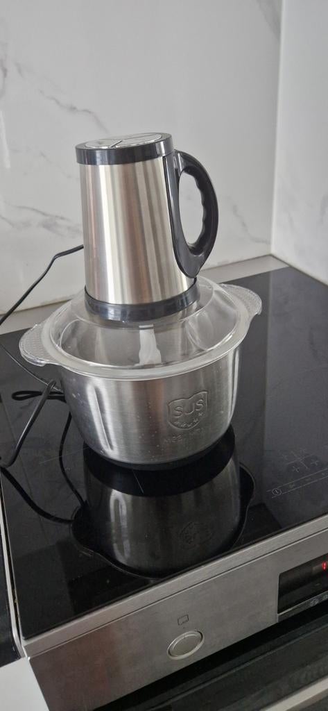 Hakmolen, Minder dan 1 liter, Ophalen