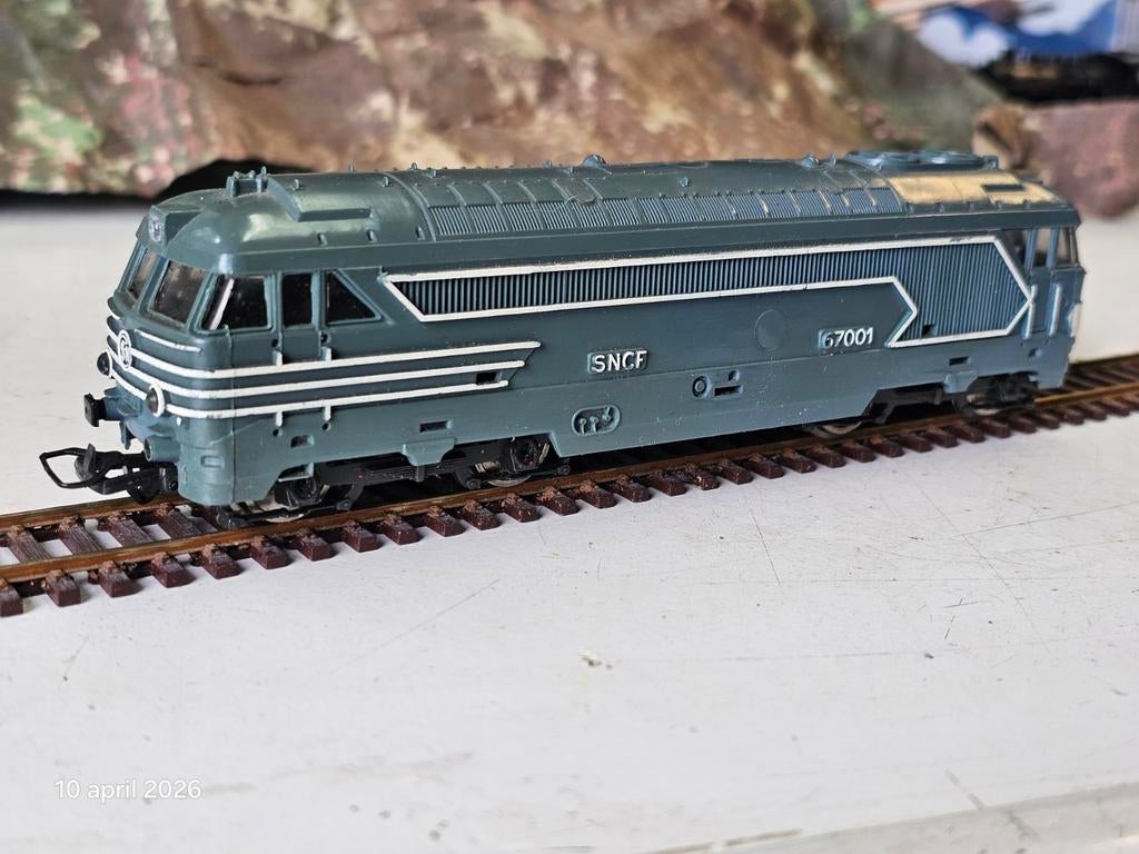 Modeltrein Ho joueff diesellokomotief sncf Frankrijk, Hobby en Vrije tijd, Modeltreinen | H0, Ophalen of Verzenden, Gelijkstroom