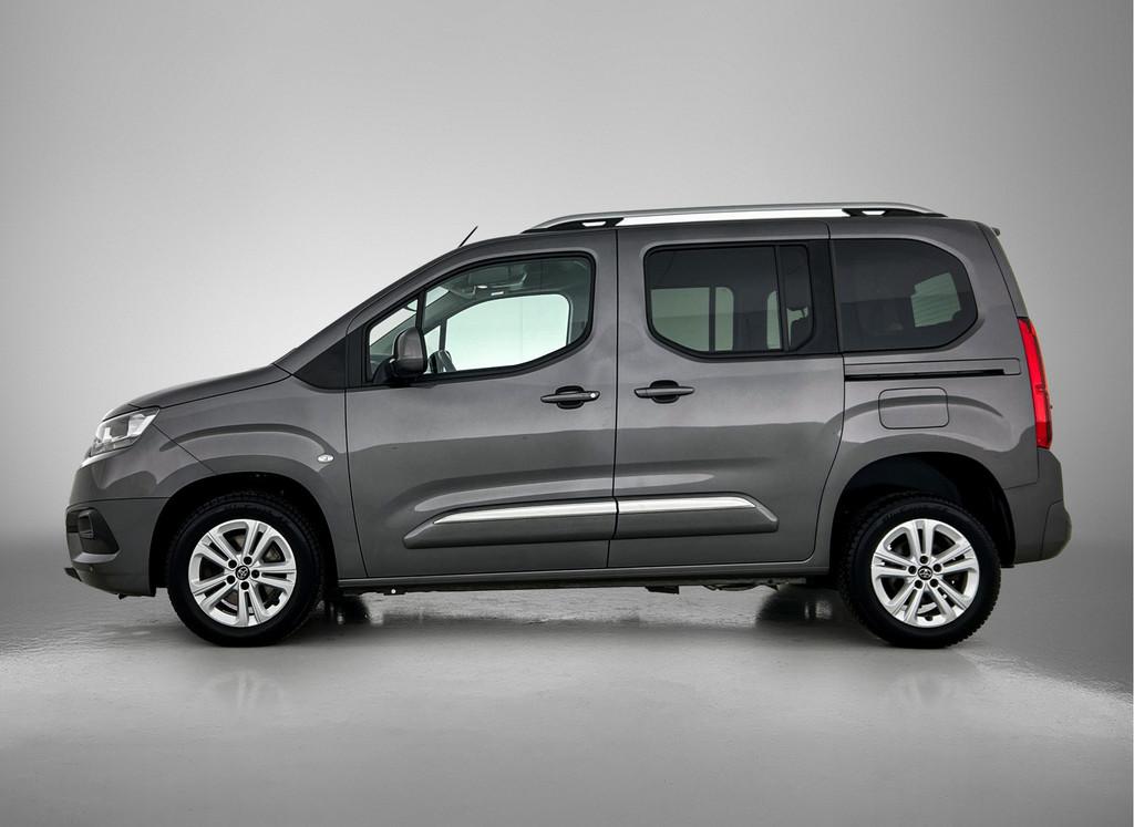 Toyota PROACE CITY Verso 1.2 Turbo Active Direct leverbaar!, 12 maanden, Gebruikt, Euro 6, Parkeersensor