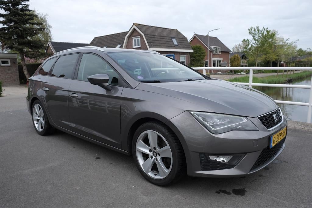 Seat Leon st FR, automaat, afneembare trekhaak, Auto's, Seat, Particulier, Leon, ABS, Airbags, Airconditioning, Alarm, Android Auto