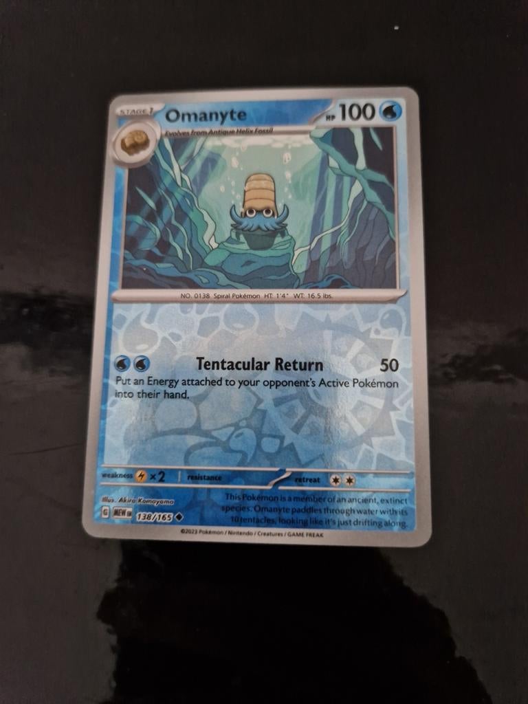Omanyte Reverse Holo 151 Mew Pokémon Kaart, Ophalen of Verzenden, Zo goed als nieuw, Losse kaart, Foil