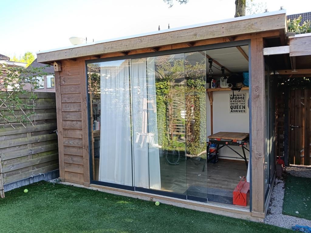 Douglas houten schuur/mancave met glazen schuifdeuren, Ophalen, Gebruikt, 250 tot 500 cm, Schuur