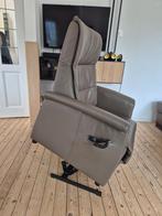 Sta op stoel leder electrische relaxfauteuil, Ophalen of Verzenden, Zo goed als nieuw, Modern, 50 tot 75 cm