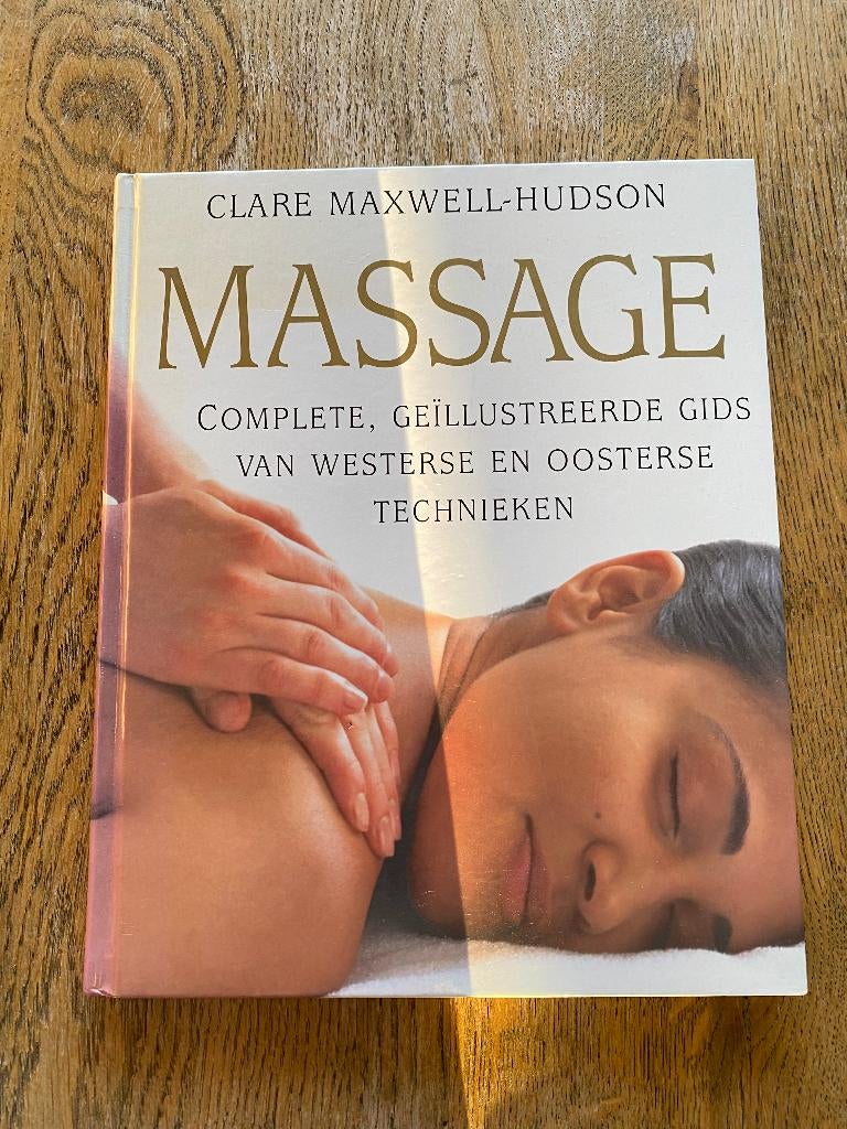 Massage, Ophalen of Verzenden, Gelezen, C. Maxwell-Hudson