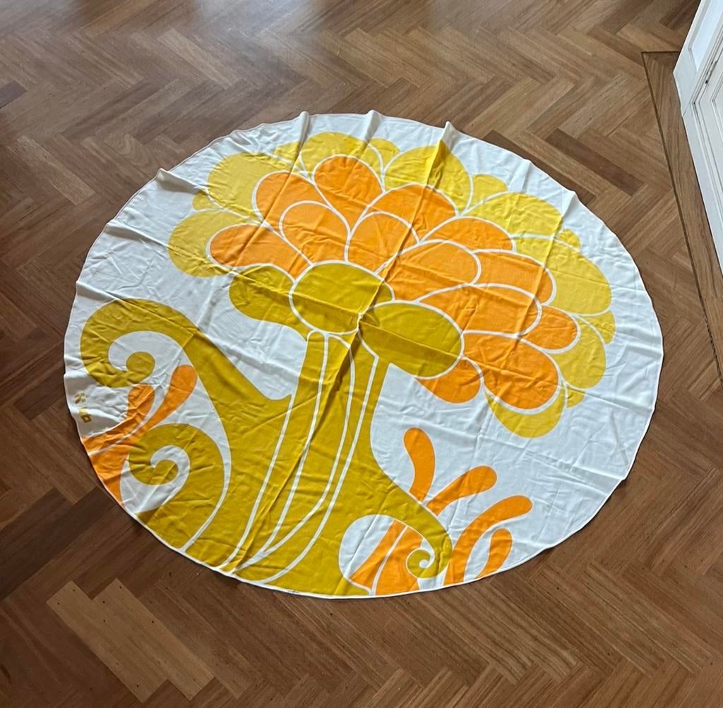 Rond retro vintage jaren 70 tafelkleed Marimekko stijl, Huis en Inrichting, Ophalen of Verzenden, Gebruikt, Rond