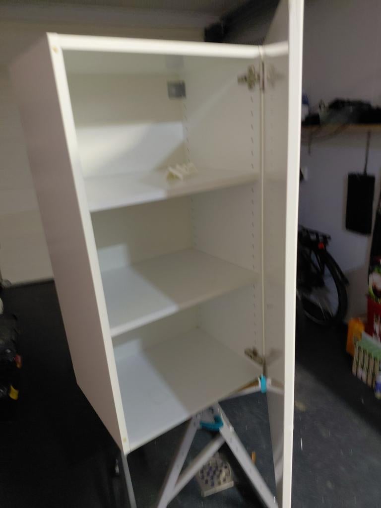 Witte bovenkast keuken met planken, Ophalen of Verzenden, Gebruikt, 25 tot 50 cm