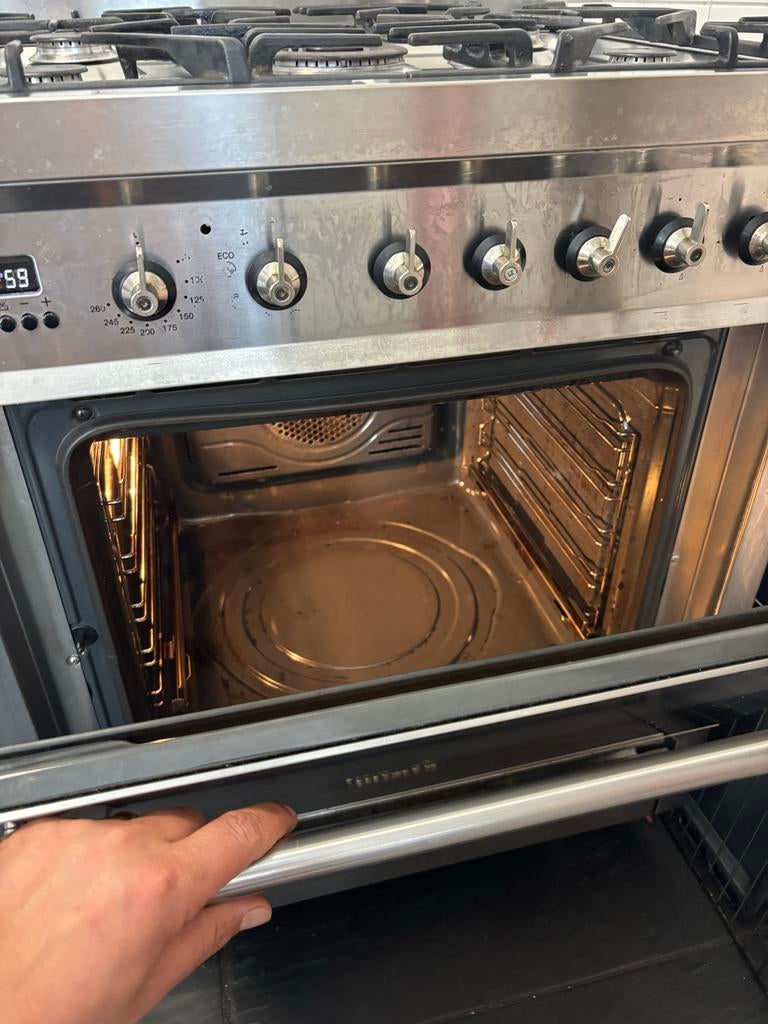 Smeg Fornuis met Gasfornuis en Oven - Gebruikt, Witgoed en Apparatuur, Fornuizen, Ophalen, Gebruikt, Hete lucht, 60 cm of meer