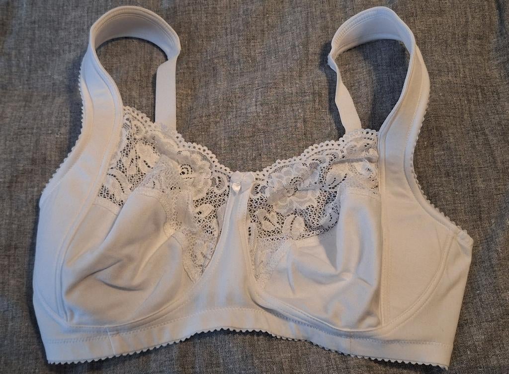 Zgan miss mary witte  lovely lace bh maat 80E, Kleding | Dames, Miss mary, Verzenden, Wit, BH