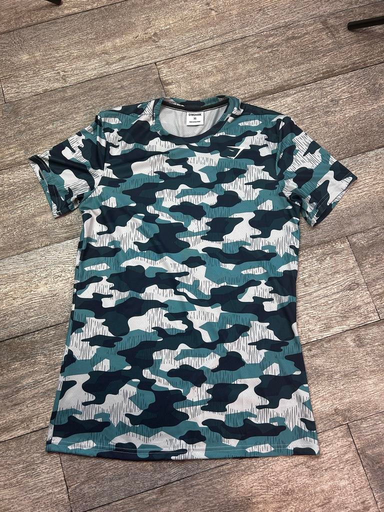 Gymshark Camo Sportshirt XS, Kleding | Heren, Fitness, Ophalen of Verzenden, Zo goed als nieuw, Groen