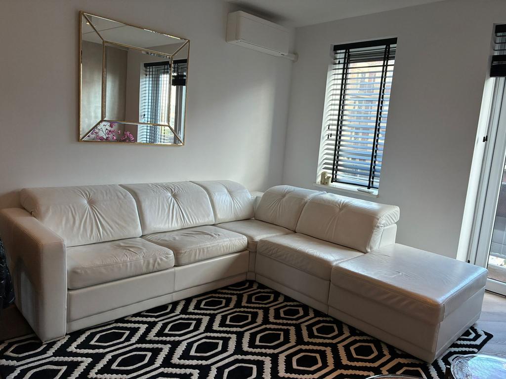 Witte leren huisbank ( runderleer), Ophalen, Gebruikt, Leer, Runderleer