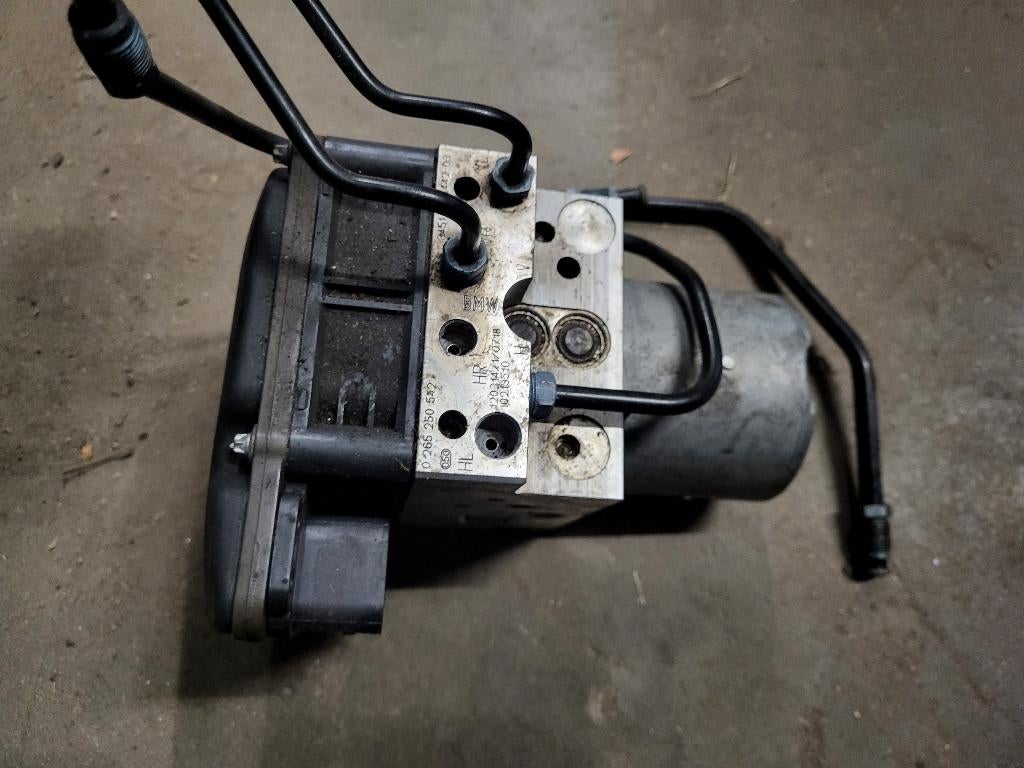 BMW ABS/DSC pomp 34516852808-01, F10, F11, Ophalen, Nieuw, BMW