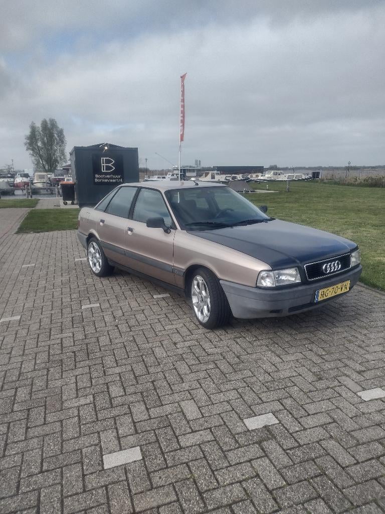 Audi 80 1.8 S  1986 BELASTINGVRIJ, Auto's, Oldtimers, Voorwielaandrijving, Stof, Beige, Handgeschakeld