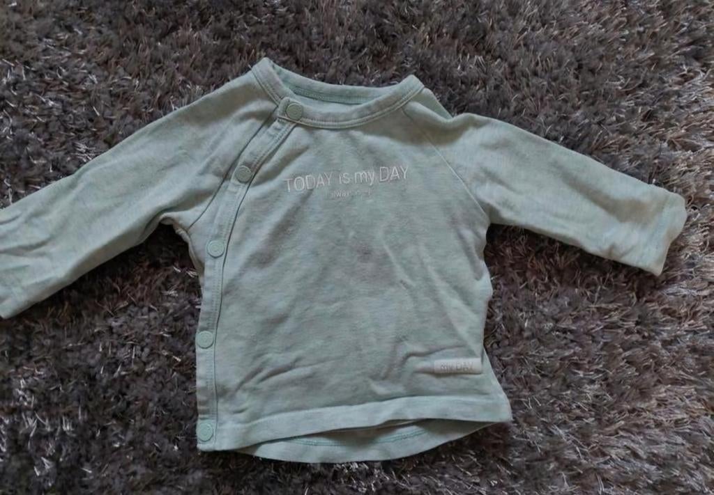 Mintgroen overslag shirtje van Prenatal, maat 50, Kinderen en Baby's, Babykleding | Maat 50, Gebruikt, Prenatal, Shirtje of Longsleeve