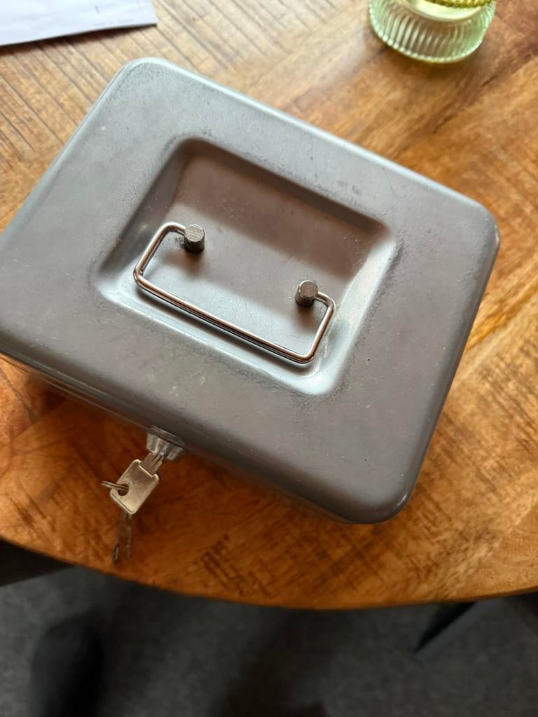 Geld kistje, Verzamelen, Spaarpotten, Ophalen, Gebruikt